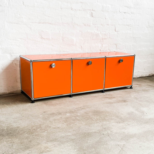 USM Haller - Lowboard - orange