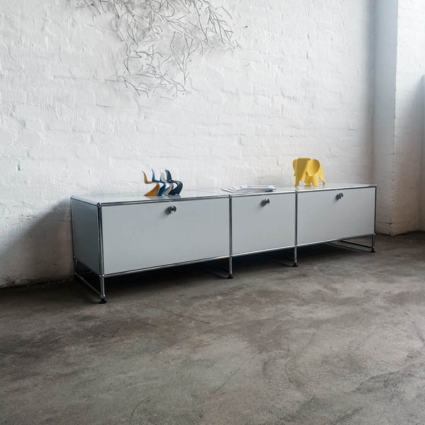 USM Haller - Lowboard - lichtgrau