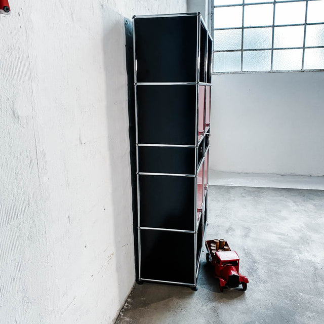 USM Haller - Regal - rot/schwarz