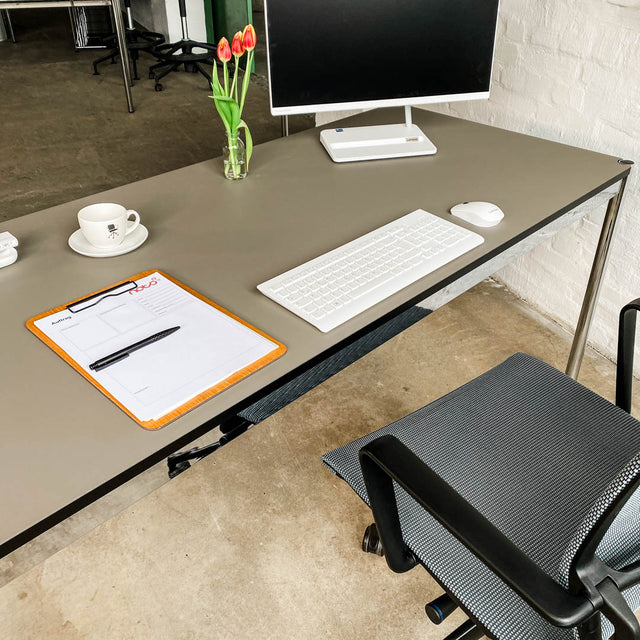 USM Haller Tisch - Fenix grau - 175 x 75 cm - gebrauchter TOP Zustand