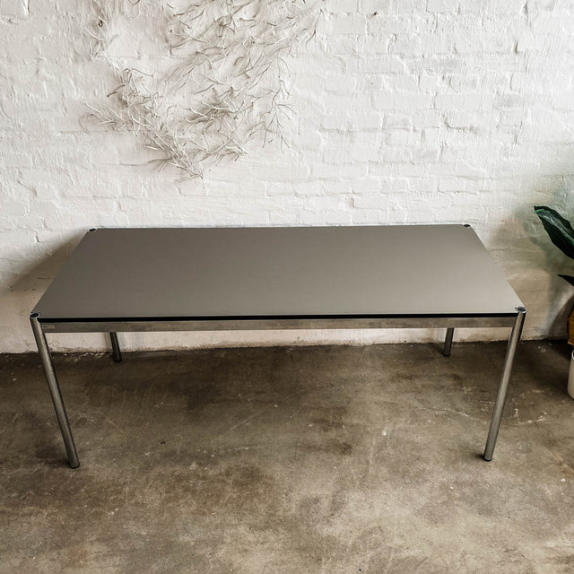 USM Haller Tisch - Fenix grau - 175 x 75 cm - gebrauchter TOP Zustand