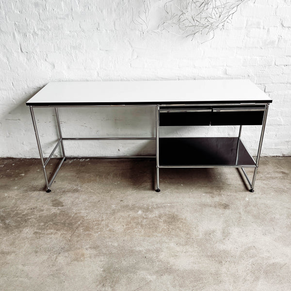 USM Haller - Sekretär - Schreibtisch - Perlgrau