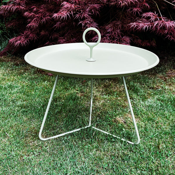 HOUE - Eyelet Table - Beistelltisch - Pistazie