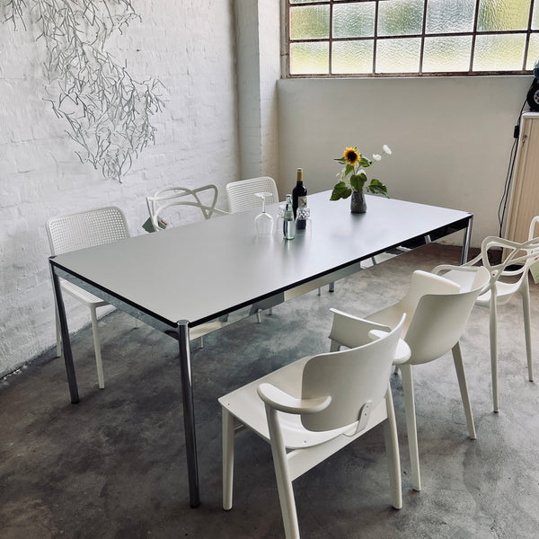 USM Haller - Tisch - mittelgrau - 200 x 100 cm - gebrauchter TOP Zustand