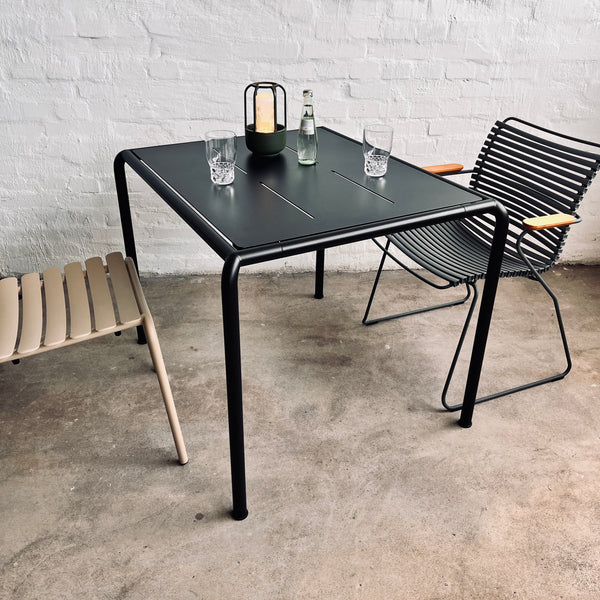 HOUE - Avanti - Tisch - schwarz - Outdoor - Henrik Pedersen - NEU