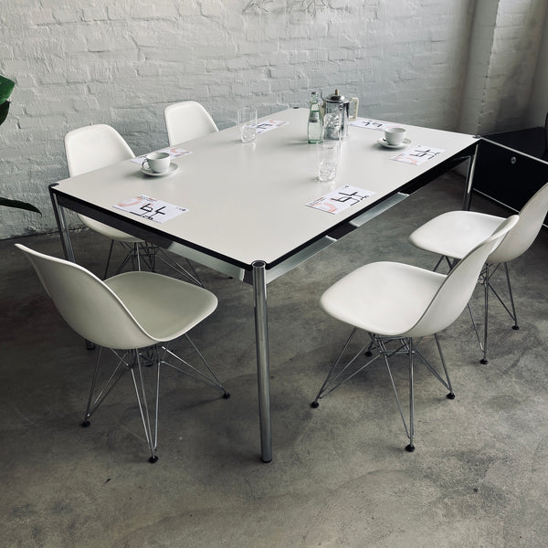 USM Haller - Tisch - perlgrau alumatt - 150 x 104,5 cm - guter gebrauchter Zustand