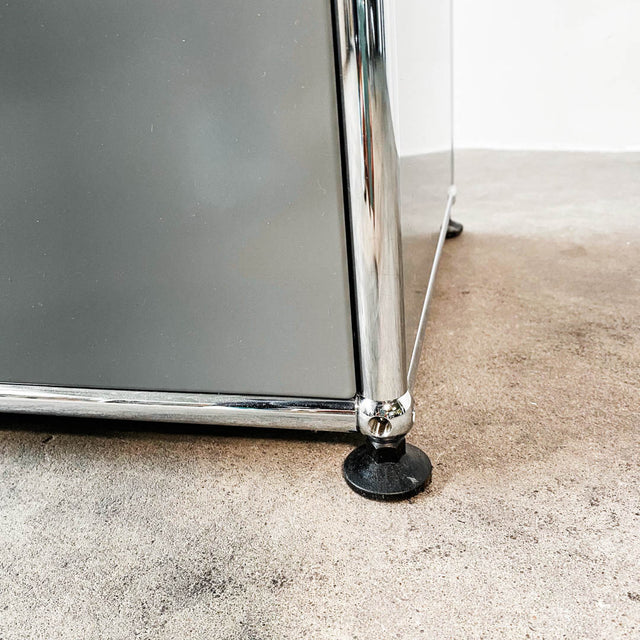 USM Haller - Sideboard - mittelgrau