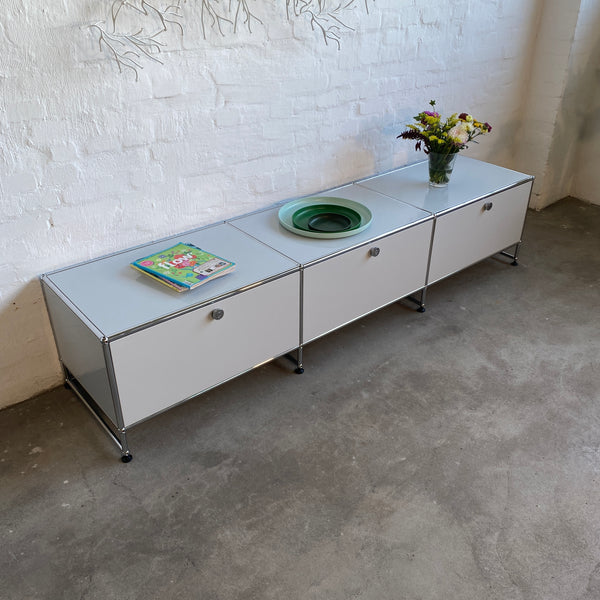 USM Haller - Lowboard - lichtgrau - gebrauchter TOP Zustand