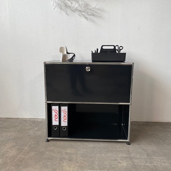 USM Haller - Sideboard - schwarz