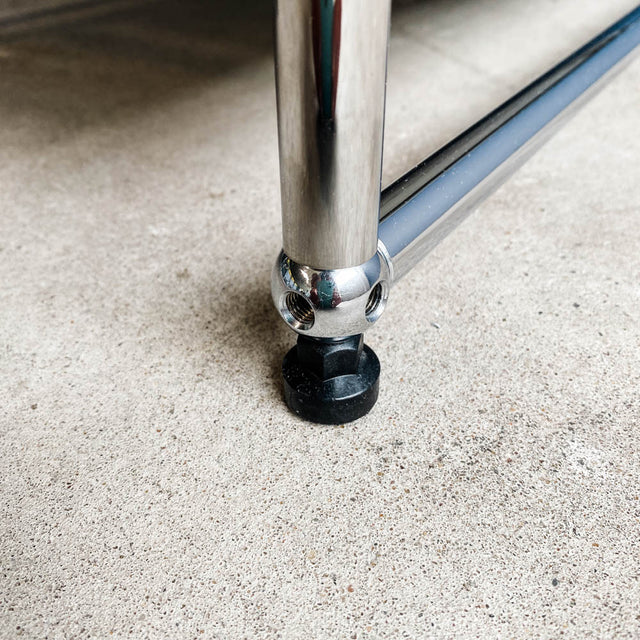 USM Haller - Nachtschränkchen - weiß