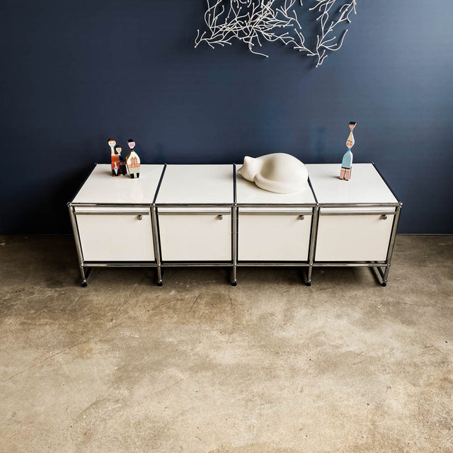 USM Haller - Lowboard - weiß