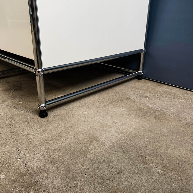 USM Haller - Lowboard - weiß