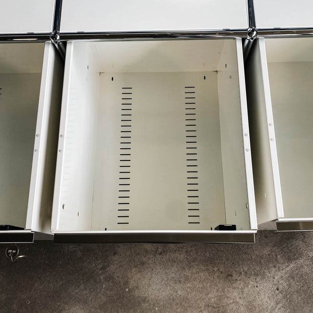 USM Haller - Lowboard - weiß