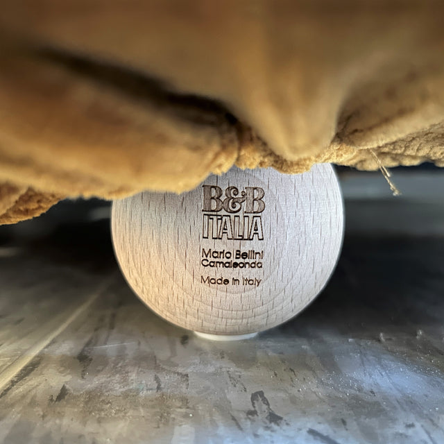 B&B Italia - Camaleonda - orange curry