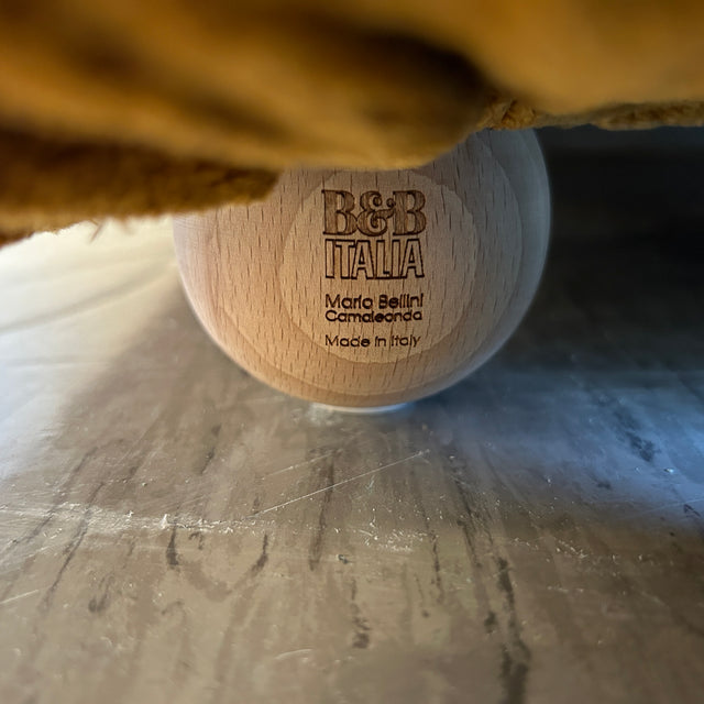 B&B Italia - Camaleonda - orange curry