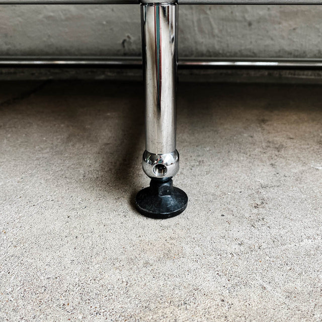 USM Haller - Lowboard - weiß