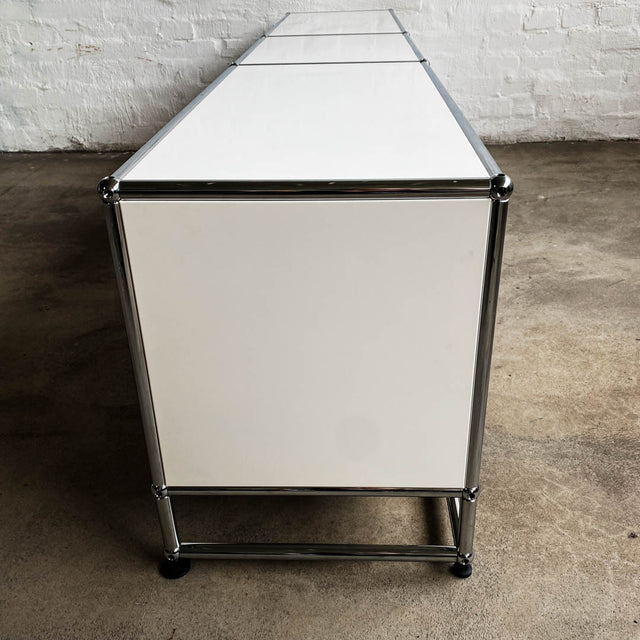 USM Haller - Lowboard - weiß