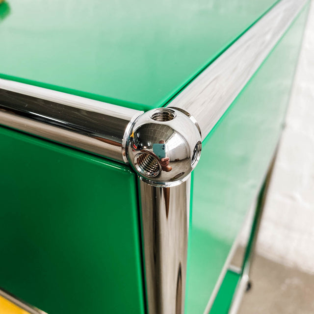 USM Haller Nachtschränkchen - verschiedene Farben