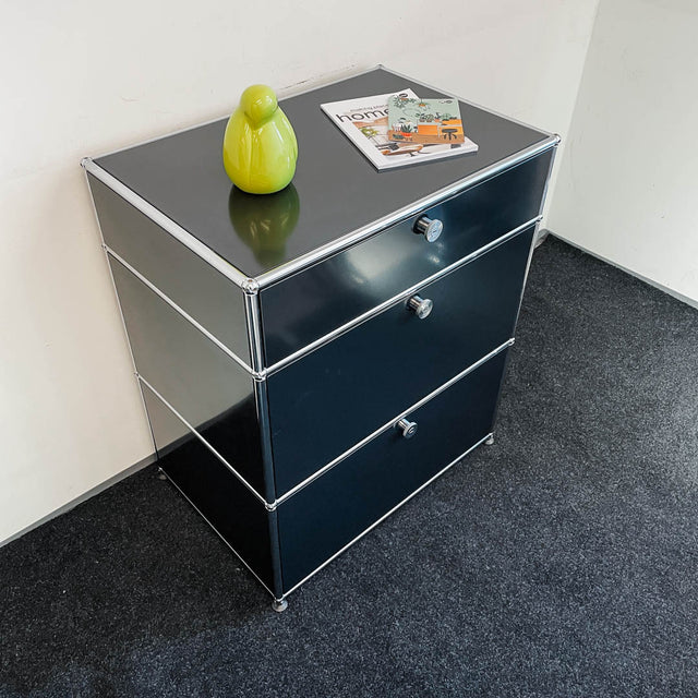 USM Haller - Kommode - schwarz