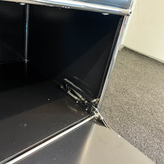 USM Haller - Kommode - schwarz