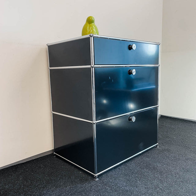 USM Haller - Kommode - schwarz