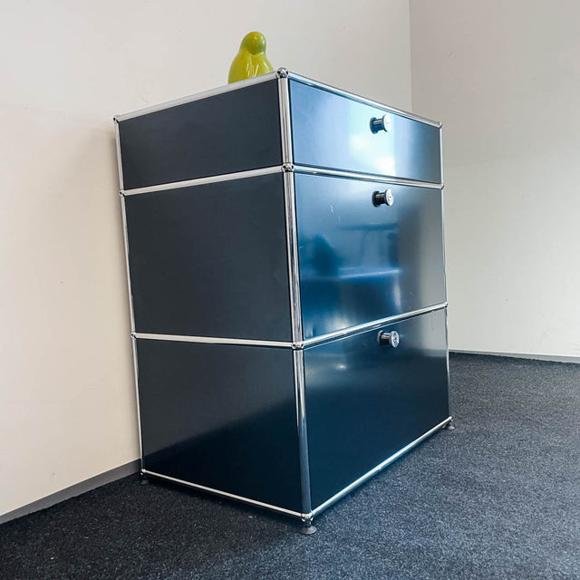 USM Haller - Kommode - schwarz