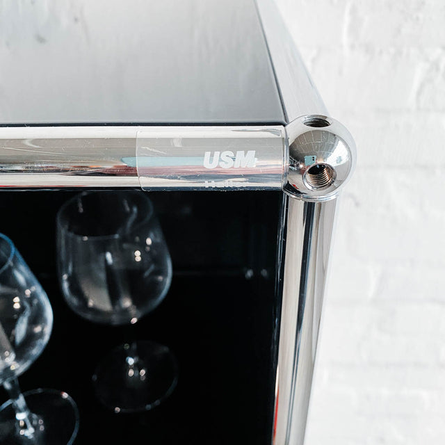 USM Haller - Regal - rot/schwarz