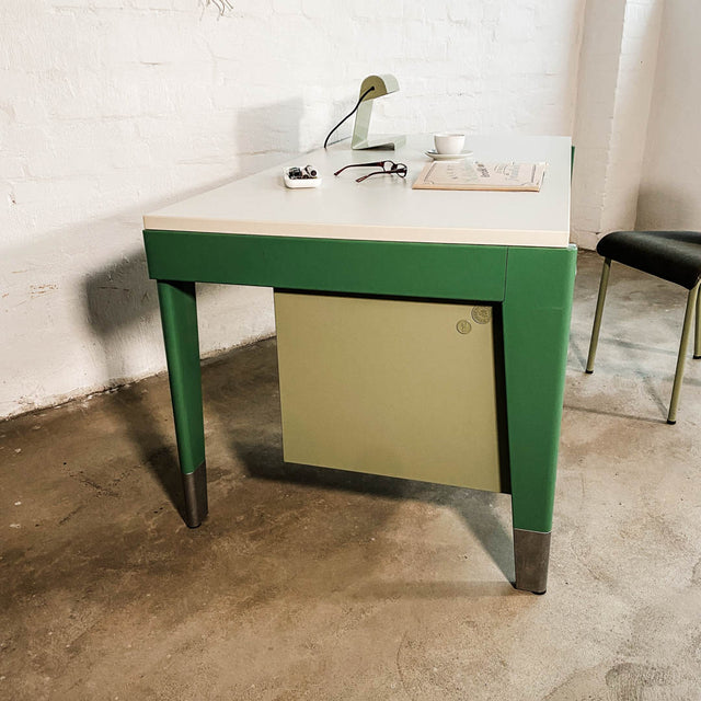 Vitra - Bureau Métallique Raw Edition - grün/weiß