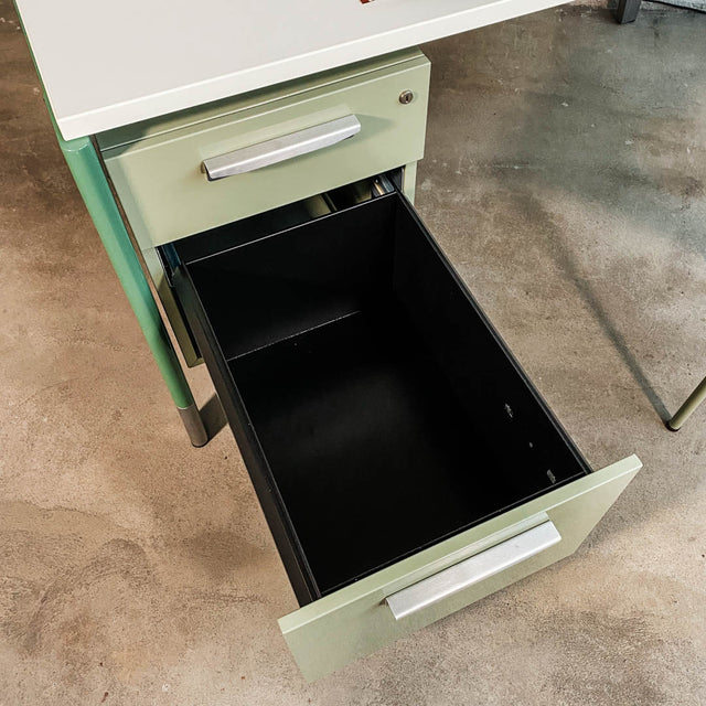 Vitra - Bureau Métallique Raw Edition - grün/weiß