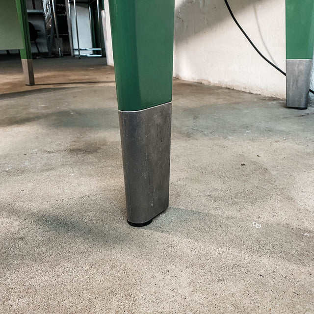 Vitra - Bureau Métallique Raw Edition - grün/weiß