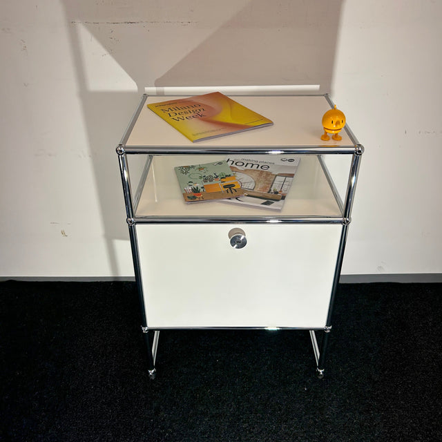 USM Haller - Nachtschränkchen - weiß