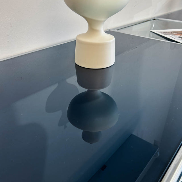 USM Haller - Sideboard/Vitrine - stahlblau