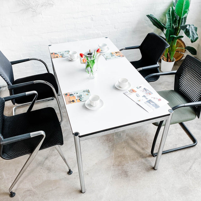 USM Haller - Tisch - perlgrau alumatt - 150 x 75 cm - guter gebrauchter Zustand
