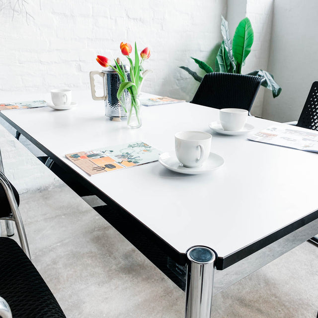 USM Haller - Tisch - perlgrau alumatt - 150 x 75 cm - guter gebrauchter Zustand