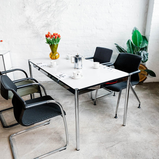 USM Haller - Tisch - perlgrau alumatt - 150 x 80 cm - guter gebrauchter Zustand