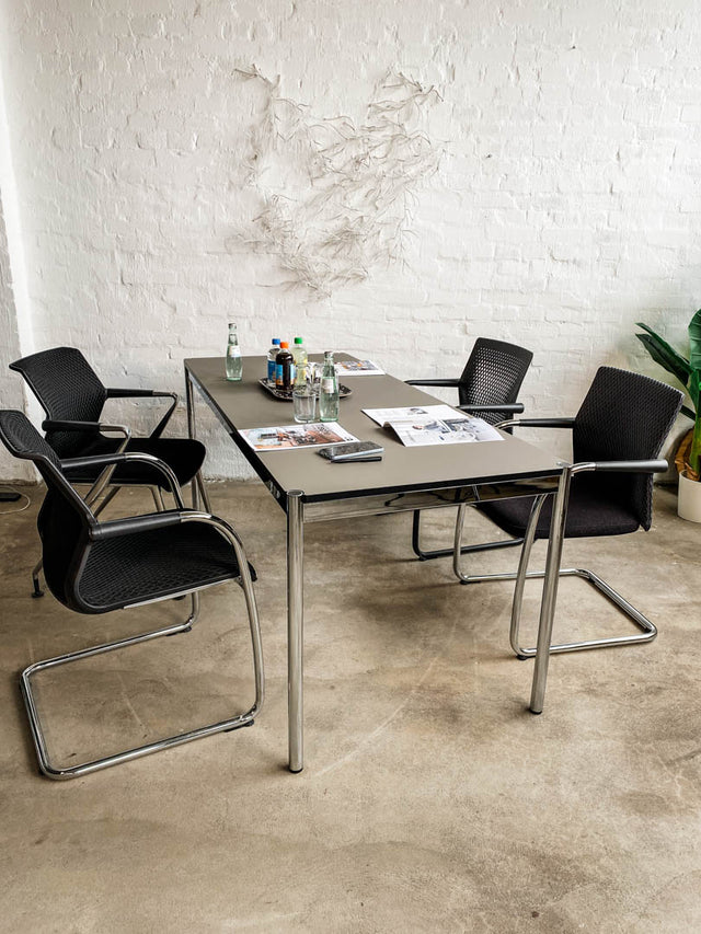 USM Haller Tisch - Fenix grau - 175 x 75 cm - gebrauchter TOP Zustand