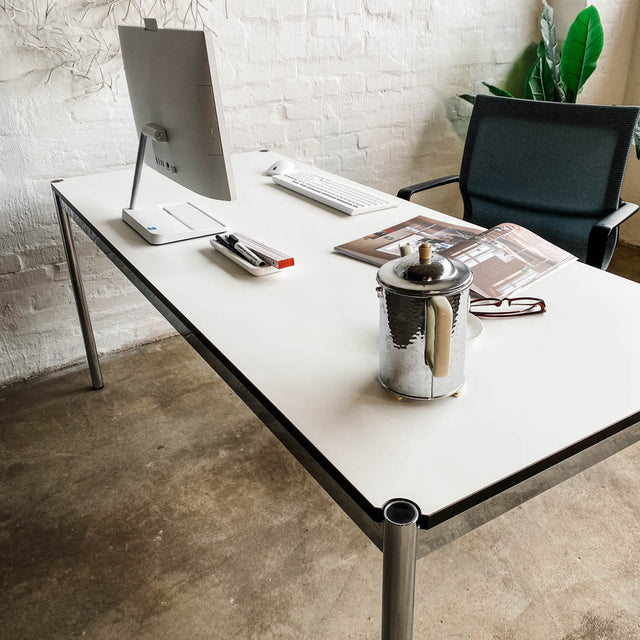 USM Haller Tisch Fenix - weiß - 175 x 75 cm - gebrauchte TOP Qualität