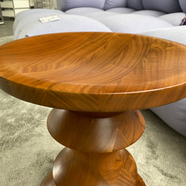 Vitra Stools Modell A - Nussbaum