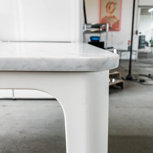 Vitra - Plate Dining Table - Marmor weiß