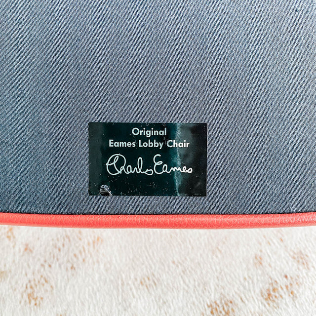 Vitra - Eames Lobby Chair ES 104 - Red Stone