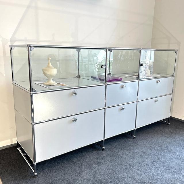 USM Haller - Sideboard/Vitrine - mattsilber - gebrauchter TOP Zustand