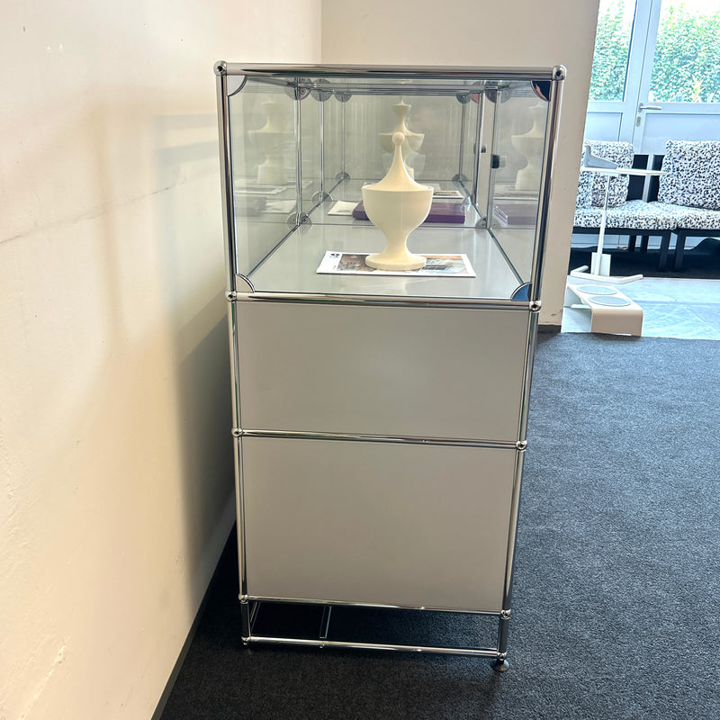 USM Haller - Regal/Vitrine - mattsilber - TOP Zustand