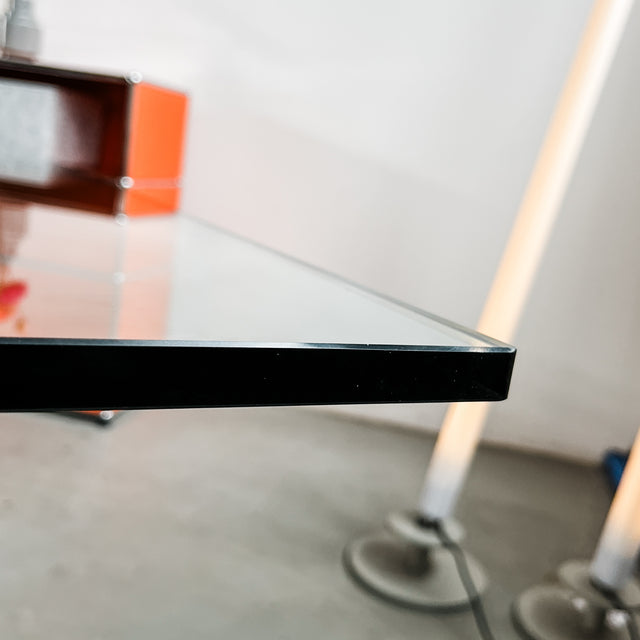 Cassina LC 6  Esstisch - schwarz - Kristallglasplatte - gebrauchter TOP Zustand