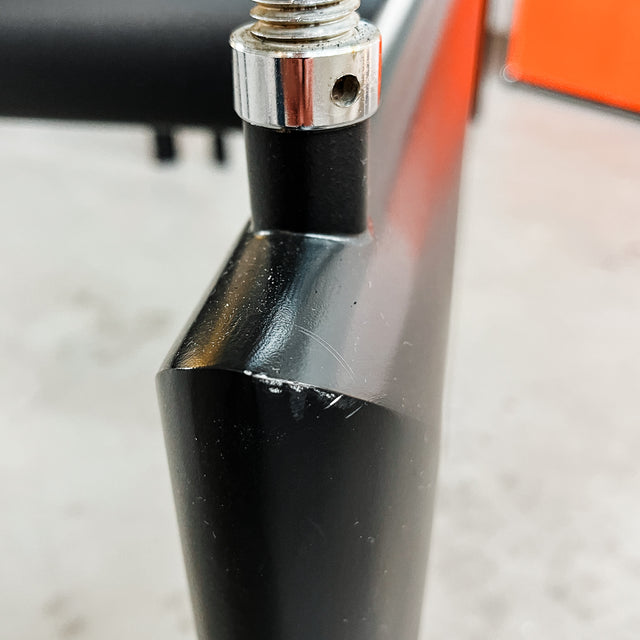 Cassina LC 6  Esstisch - schwarz - Kristallglasplatte - gebrauchter TOP Zustand