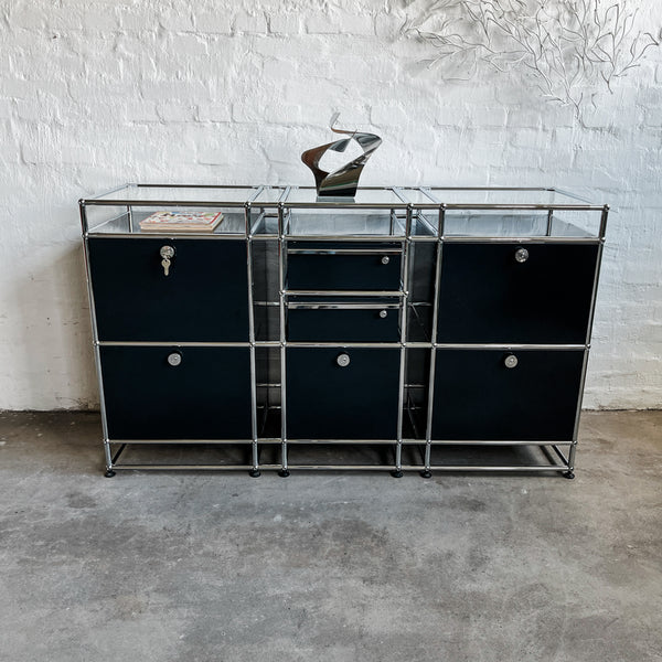 USM Haller - Sideboard - schwarz