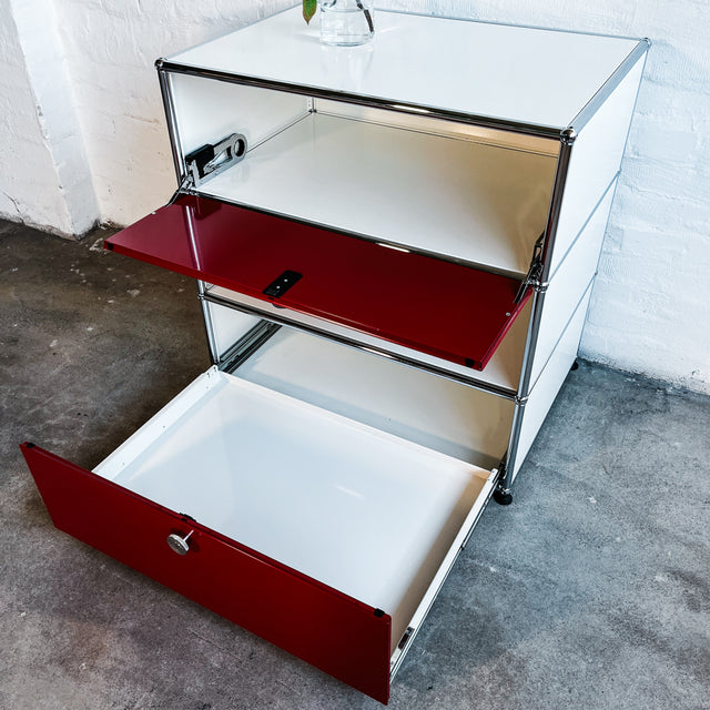 USM Haller - Sideboard - rot/weiß - gebrauchter TOP Zustand