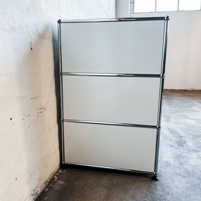 USM Haller - Sideboard - rot/weiß - gebrauchter TOP Zustand