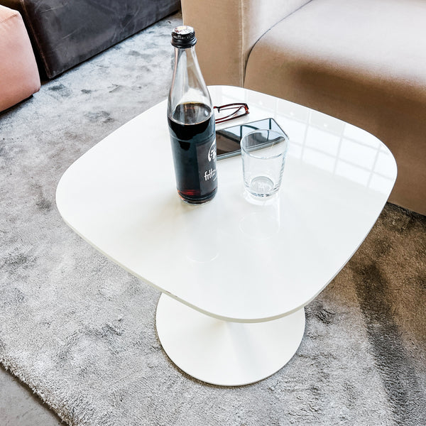 Fritz Hansen - Beistelltisch - weiß