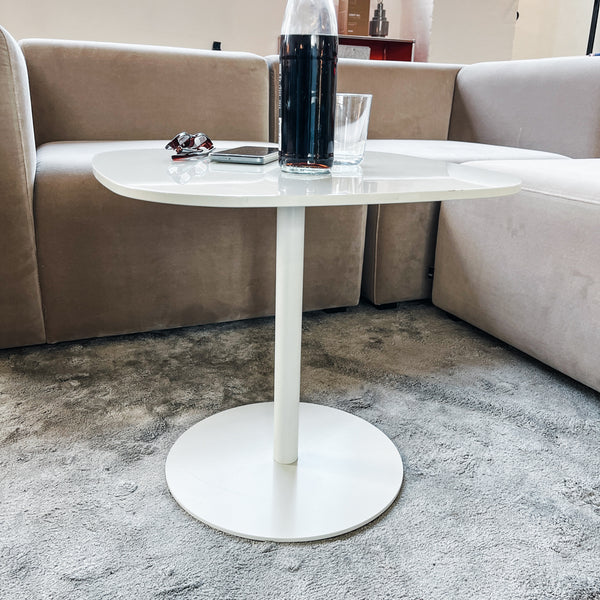 Fritz Hansen - Beistelltisch - weiß - Piero Lissoni - guter gebrauchter Zustand