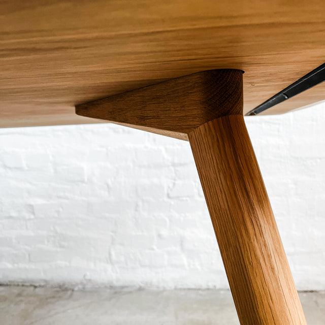 OUT - Meyer Tisch - Eiche - Neu